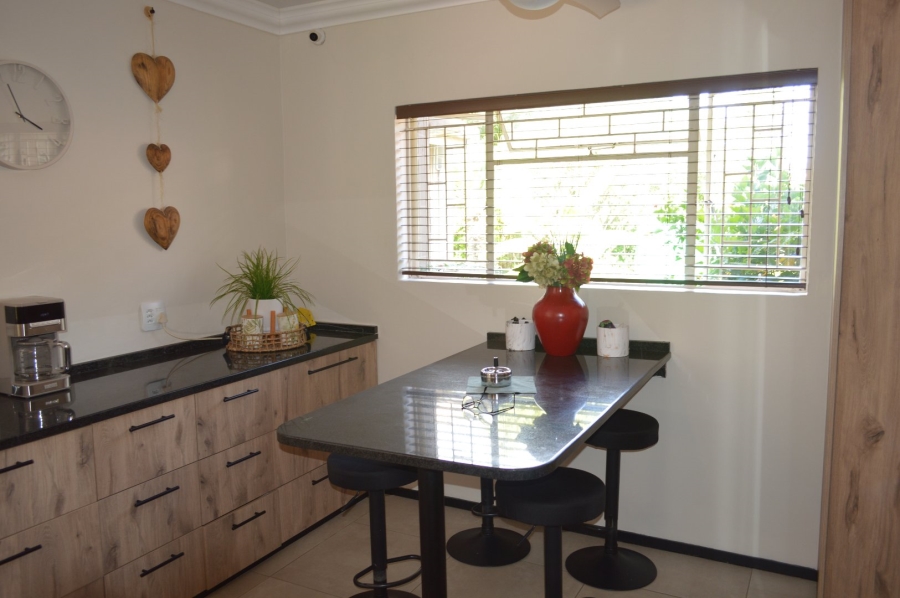 3 Bedroom Property for Sale in Wilkoppies North West